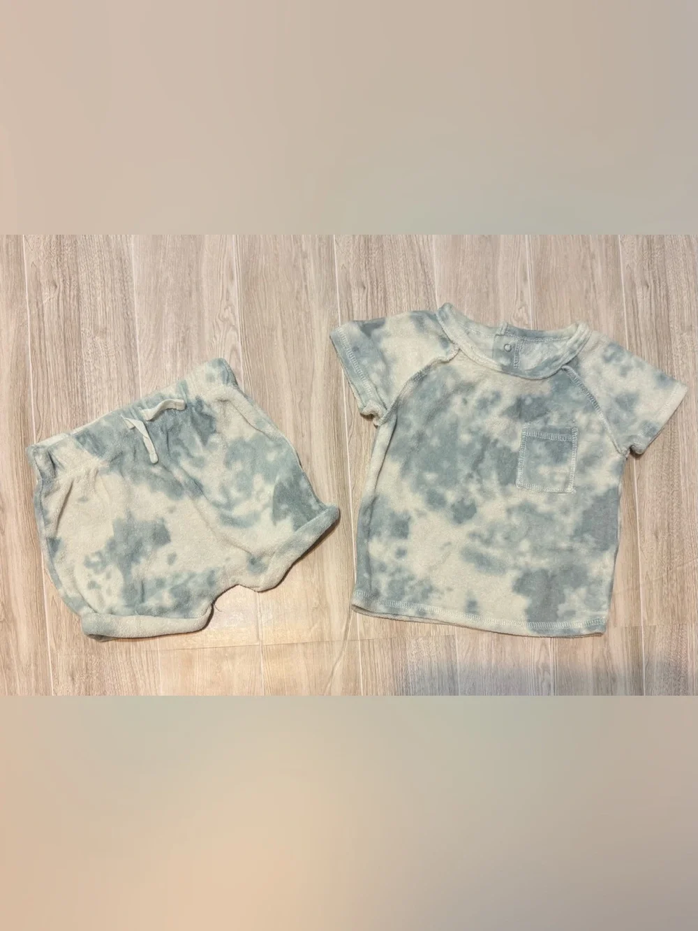 Grayson Collective Tie-Dye Short Sleeve Baby Tee - Blue & Cream